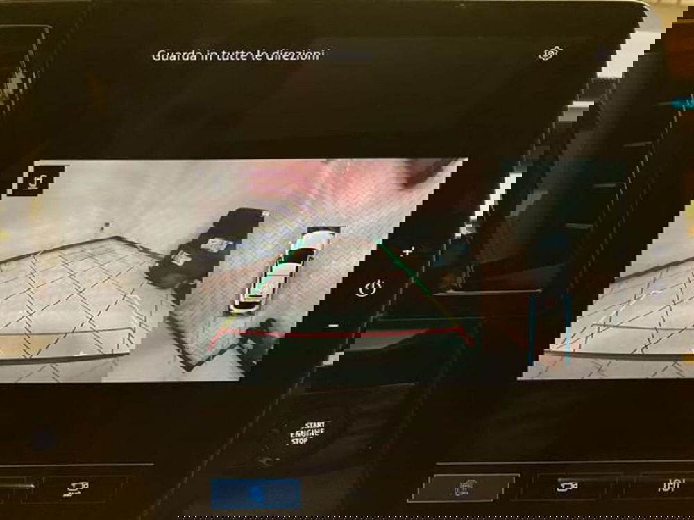 Renault Rafale nuova a Como (14)