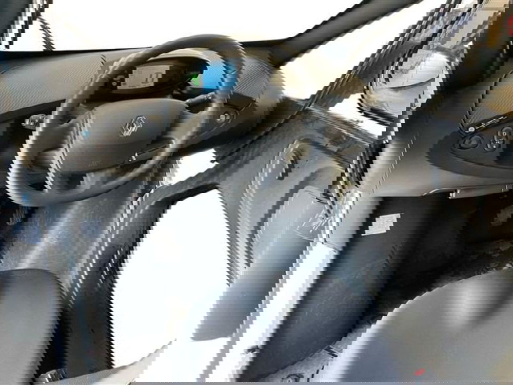 Renault Twizy usata a Como (10)
