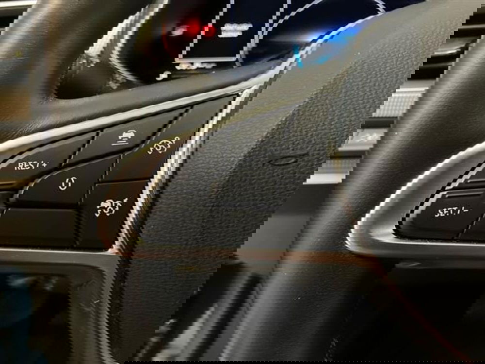 Renault Arkana usata a Como (19)