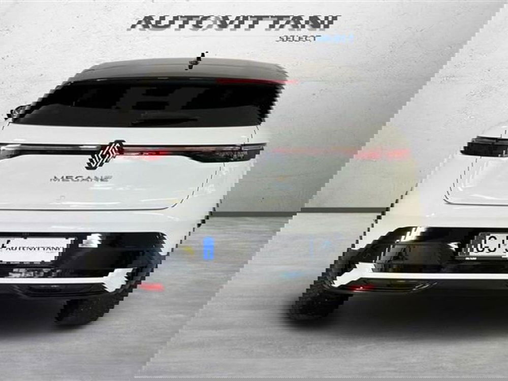 Renault Megane E-Tech Electric usata a Como (4)