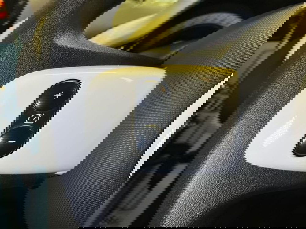 Renault Twingo usata a Como (17)