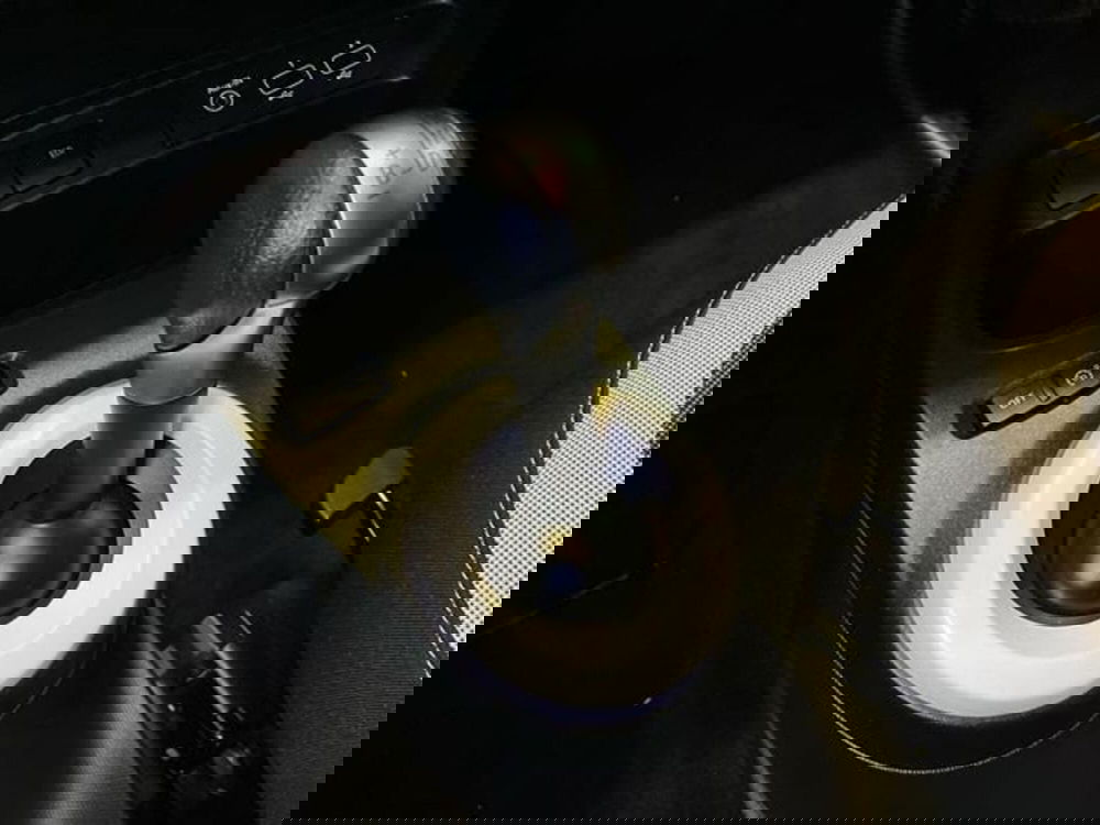 Renault Twingo usata a Como (19)