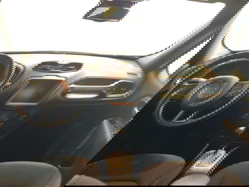 Jeep Renegade usata a Como (8)