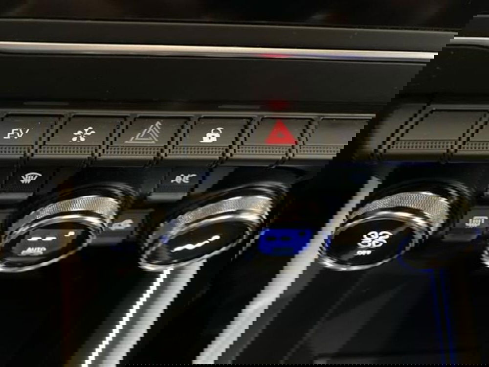 Renault Clio usata a Como (20)