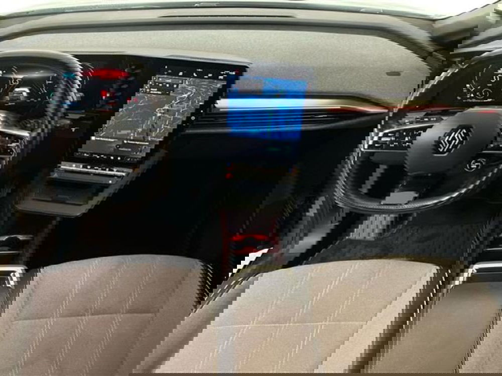 Renault Megane E-Tech Electric usata a Como (9)