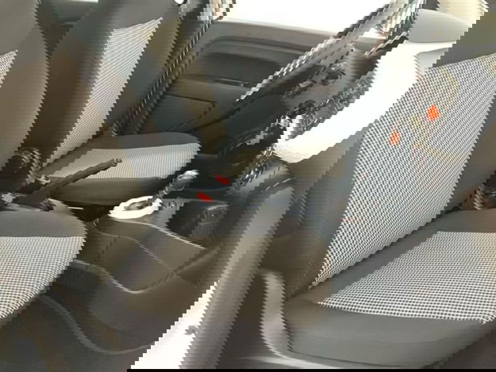 Renault Twingo usata a Como (11)