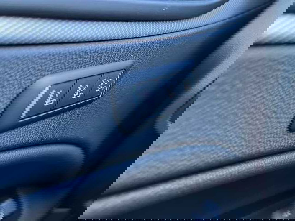 Alfa Romeo Stelvio usata a Treviso (19)