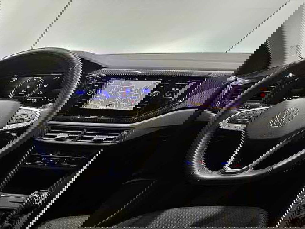 Volkswagen Taigo usata a Lecco (8)