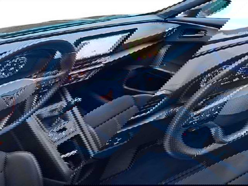 Cupra Formentor usata a Lecco (9)