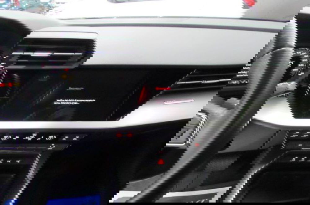 Audi A3 Sportback usata a Milano (8)