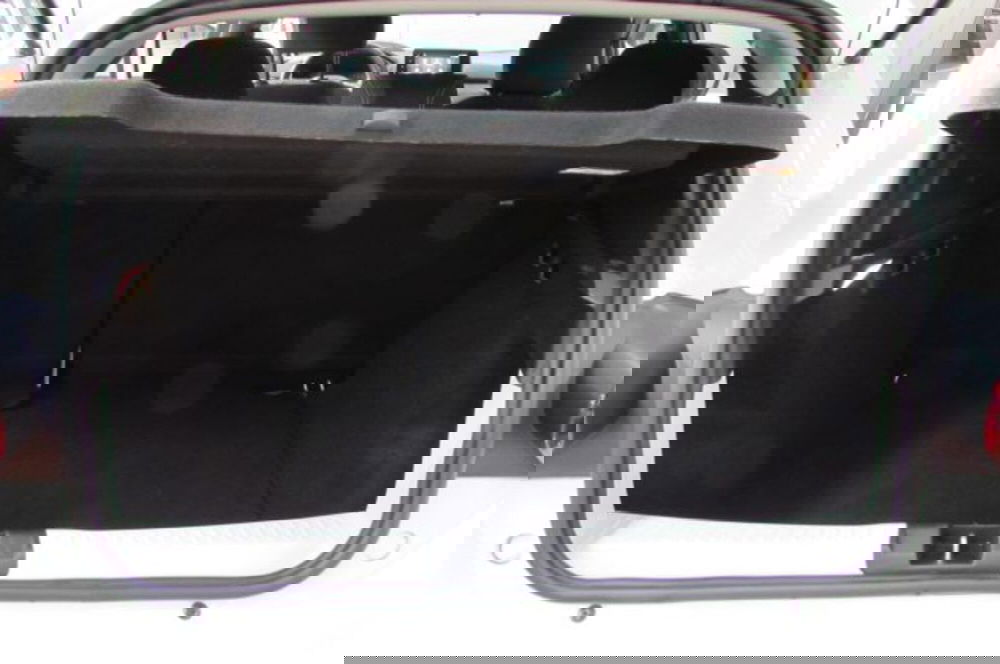 Dacia Sandero usata a Milano (12)