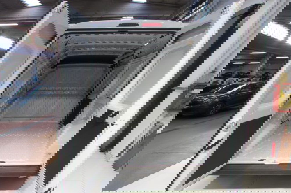 Fiat Ducato Furgone nuova a Milano (13)