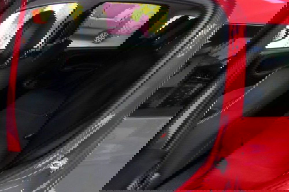 Fiat Panda Cross usata a Milano (13)