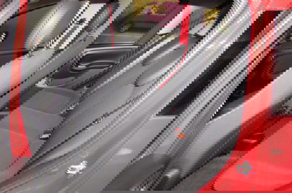 Fiat Panda Cross usata a Milano (12)