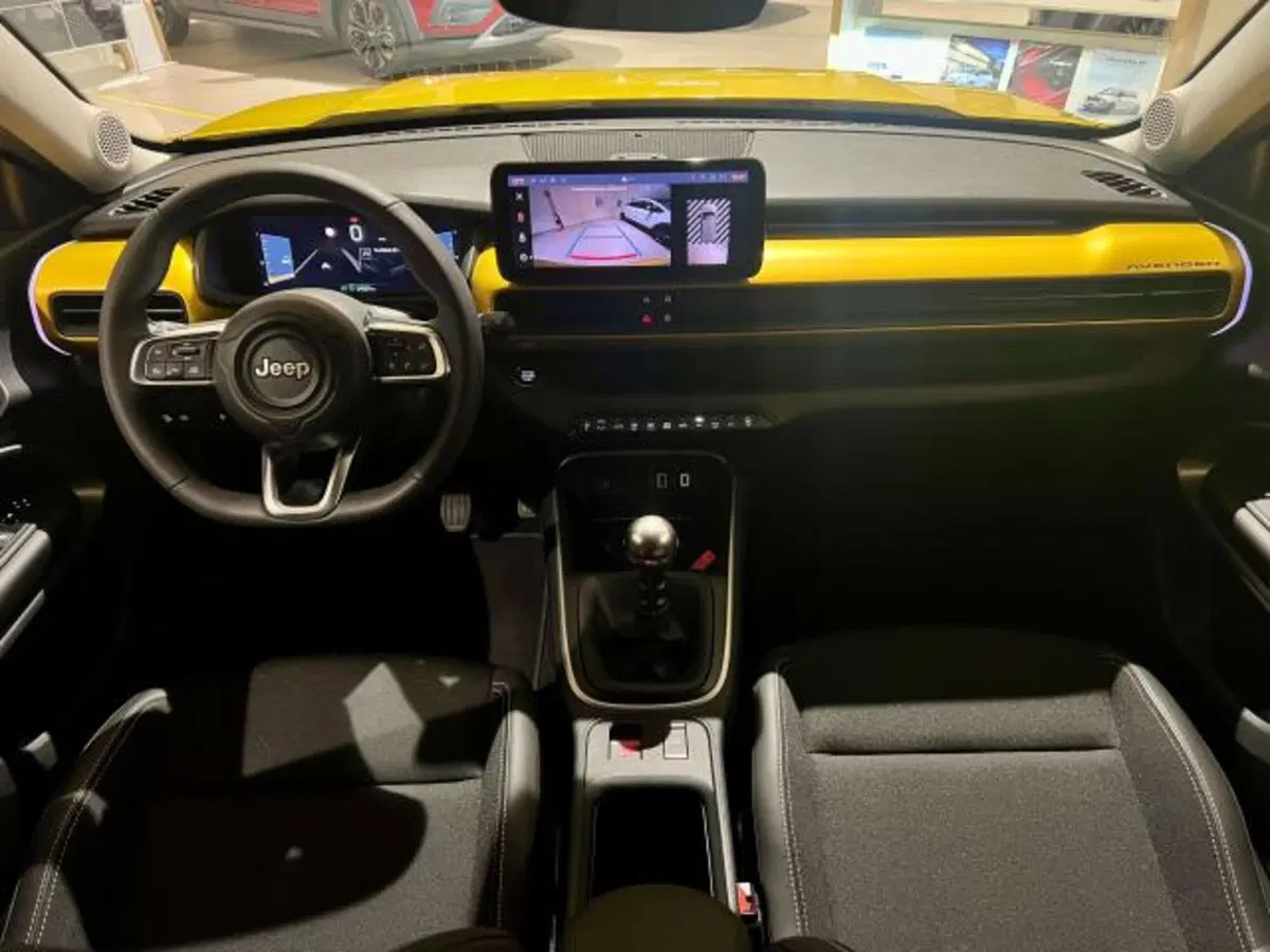 Jeep Avenger usata a Savona (13)