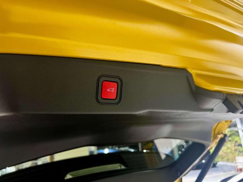 Jeep Avenger usata a Savona (14)