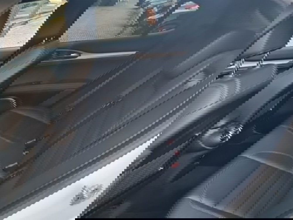 Alfa Romeo Stelvio usata a Monza e Brianza (12)