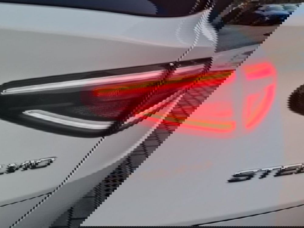 Alfa Romeo Stelvio usata a Monza e Brianza (15)