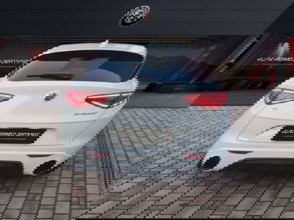 Alfa Romeo Stelvio usata a Monza e Brianza (5)