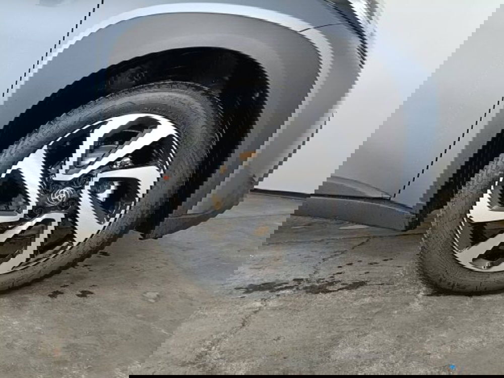 Toyota Aygo X nuova a Teramo (14)