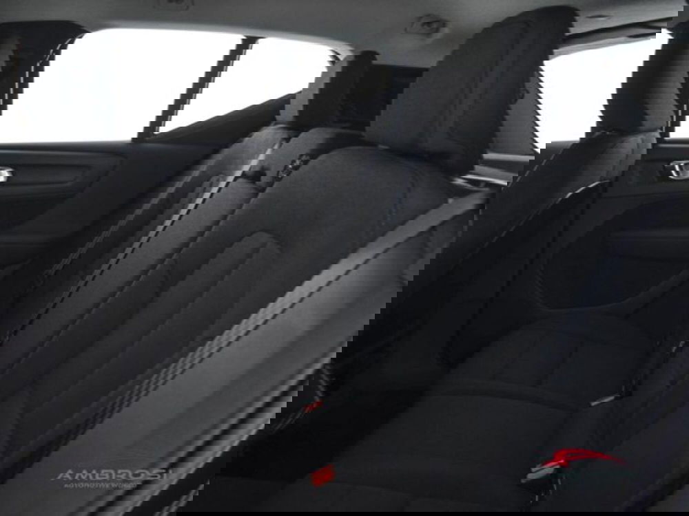 Volvo XC40 usata a Perugia (10)