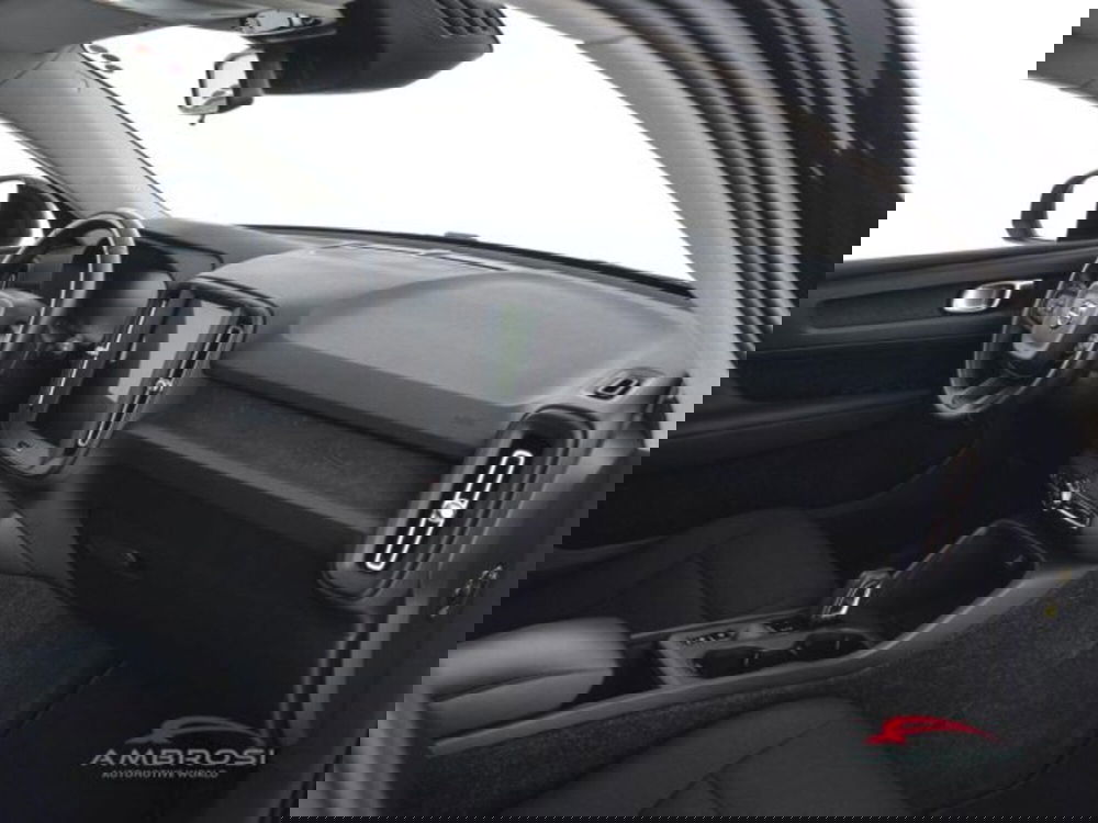Volvo XC40 usata a Perugia (12)