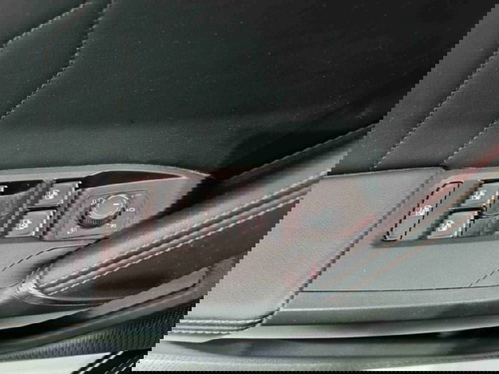 Cupra Formentor usata a Catania (20)