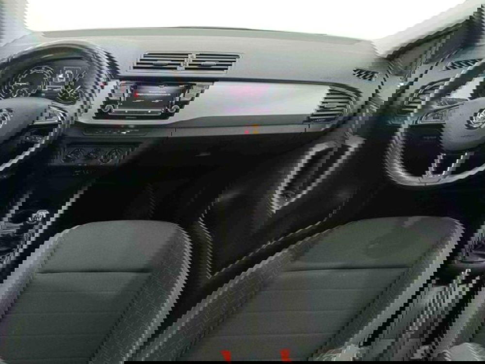 Skoda Fabia usata a Catania (7)