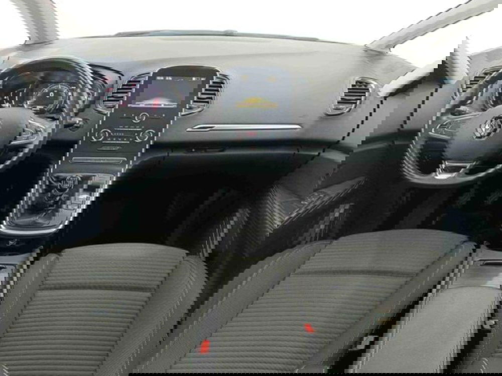 Renault Grand Scénic usata a Catania (7)