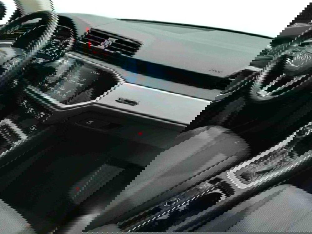 Audi Q3 usata a Catania (9)