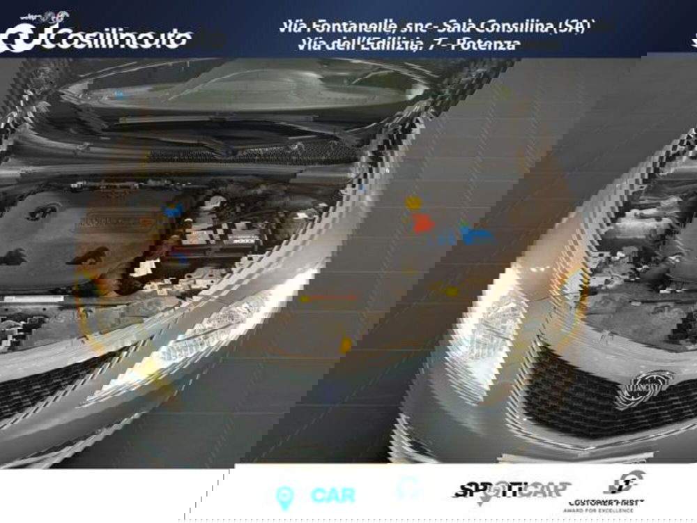 Lancia Ypsilon usata a Salerno (19)