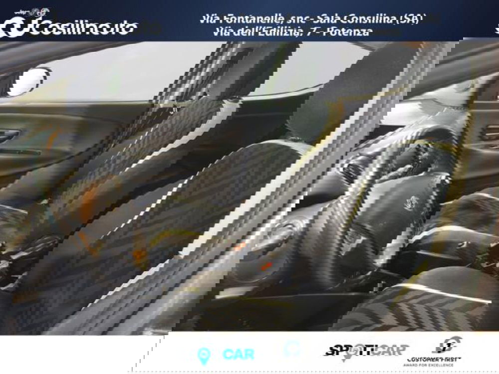 Lancia Ypsilon usata a Salerno (9)