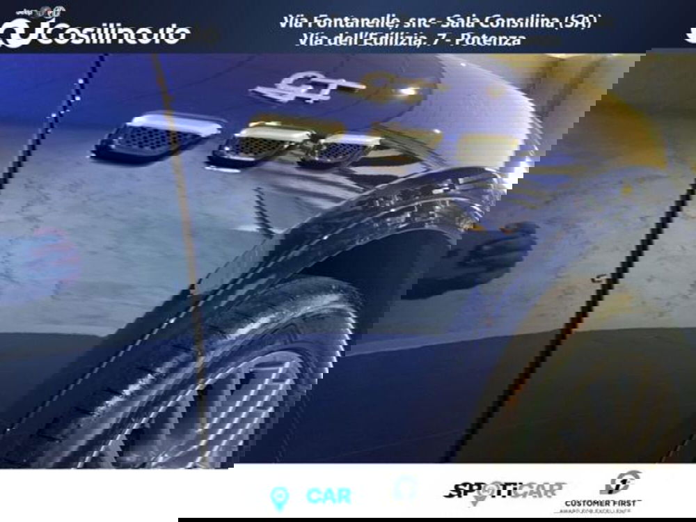 Maserati Grecale usata a Salerno (18)