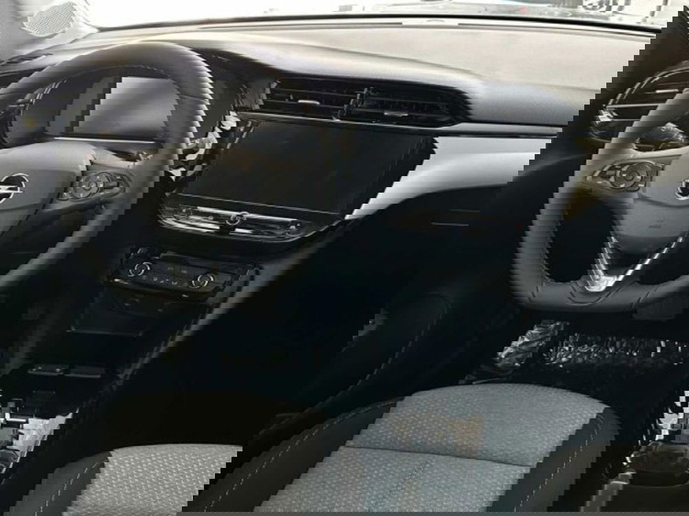 Opel Corsa nuova a Sondrio (13)