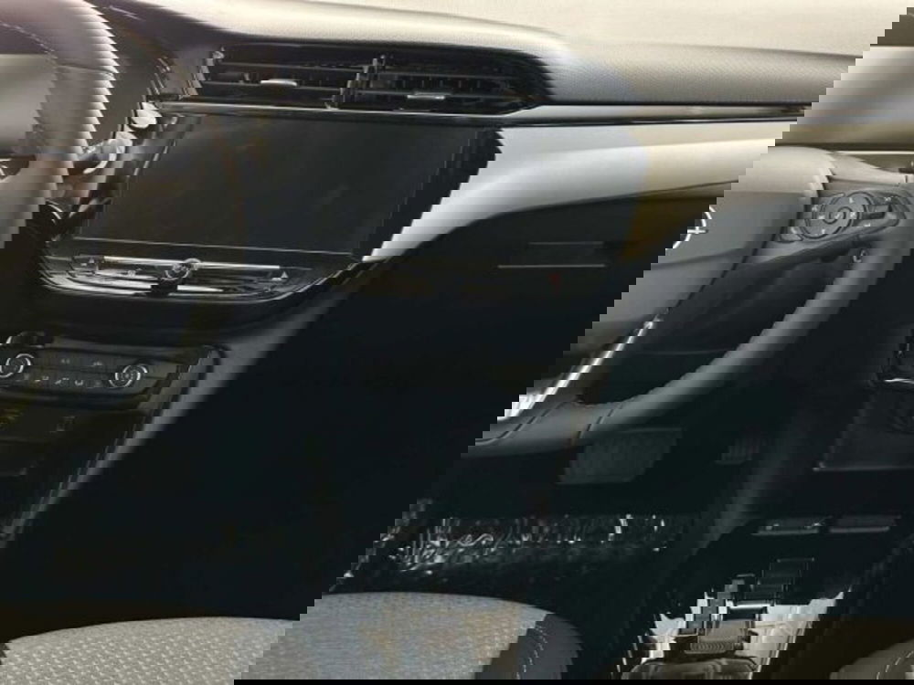 Opel Corsa nuova a Sondrio (14)