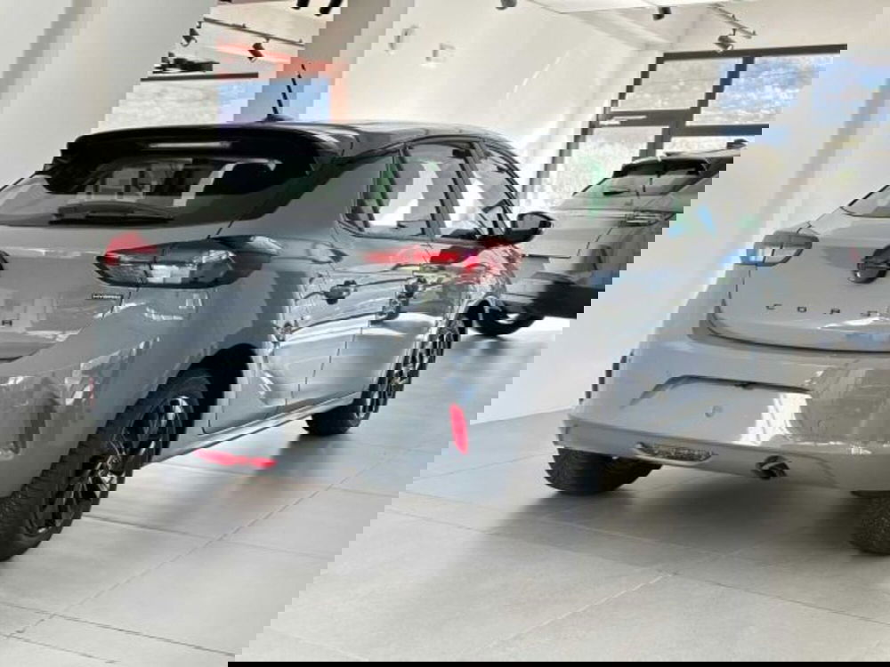 Opel Corsa nuova a Sondrio (5)