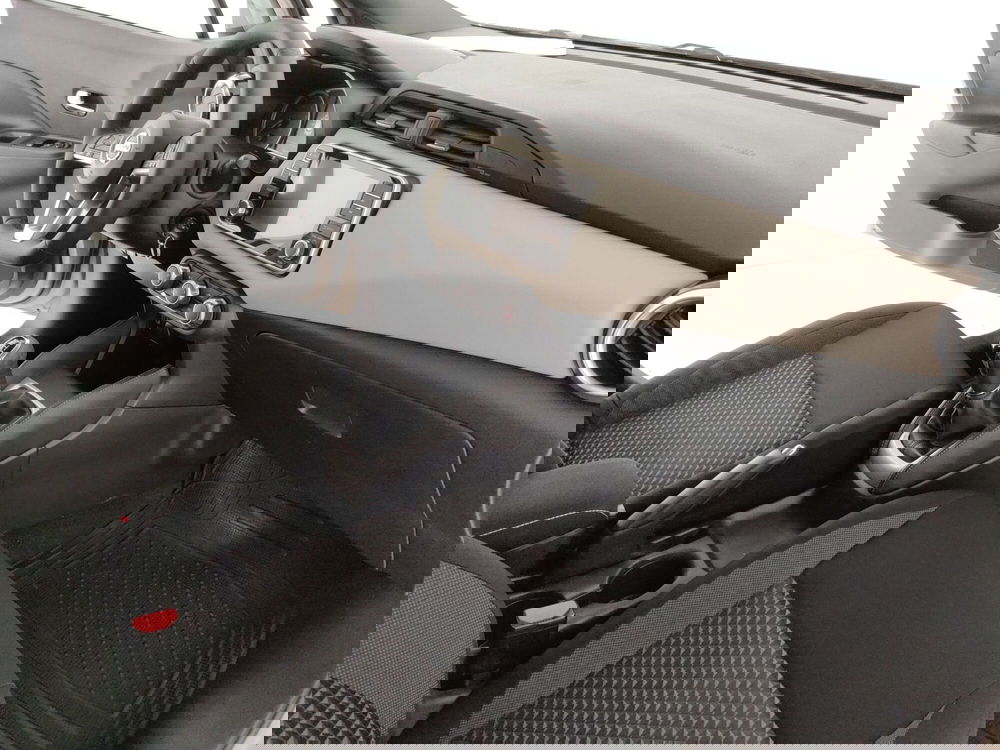 Nissan Micra usata a Caserta (11)