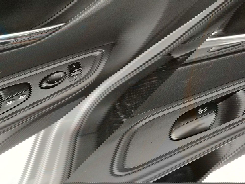 Nissan Micra usata a Caserta (15)