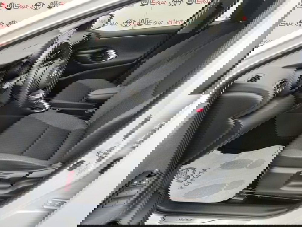 Toyota Yaris Cross usata a Cagliari (11)