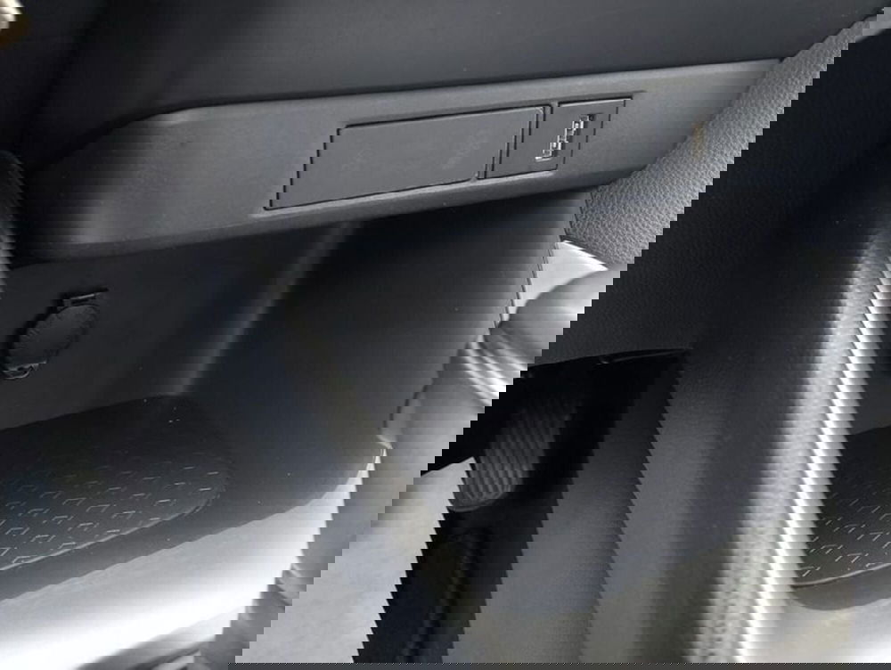 Toyota Yaris Cross usata a Cagliari (20)