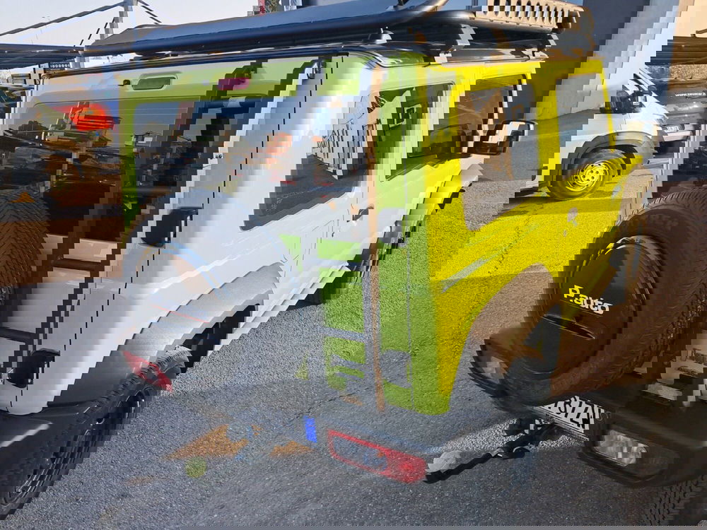 Suzuki Jimny usata a Bologna (11)