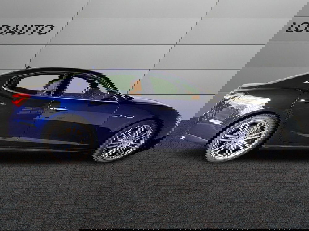 Maserati Ghibli usata a Bergamo (5)