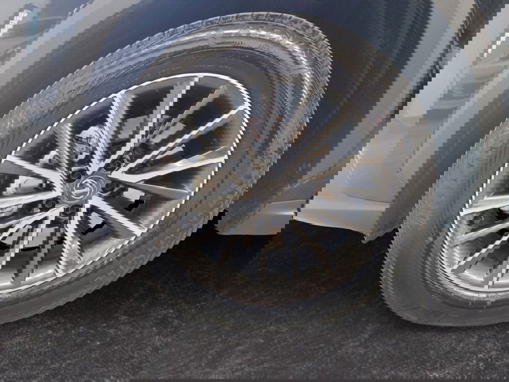 Lexus NX usata a Modena (18)