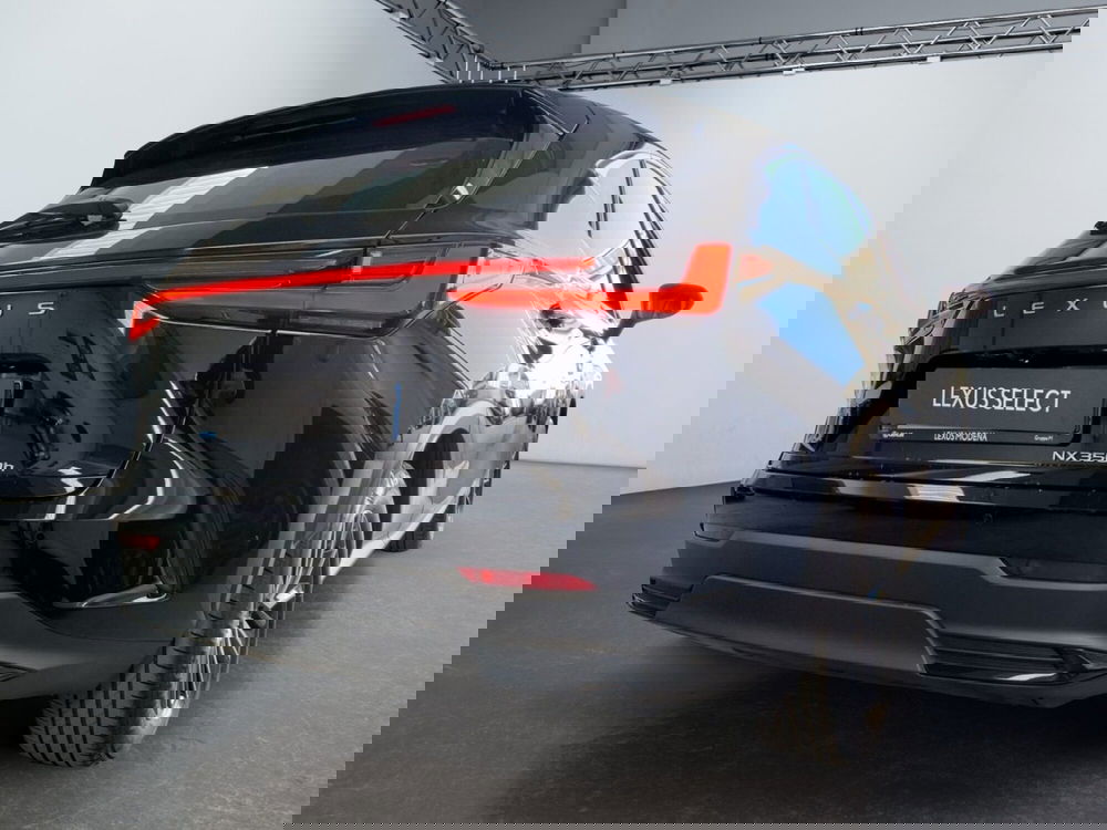 Lexus NX usata a Modena (6)