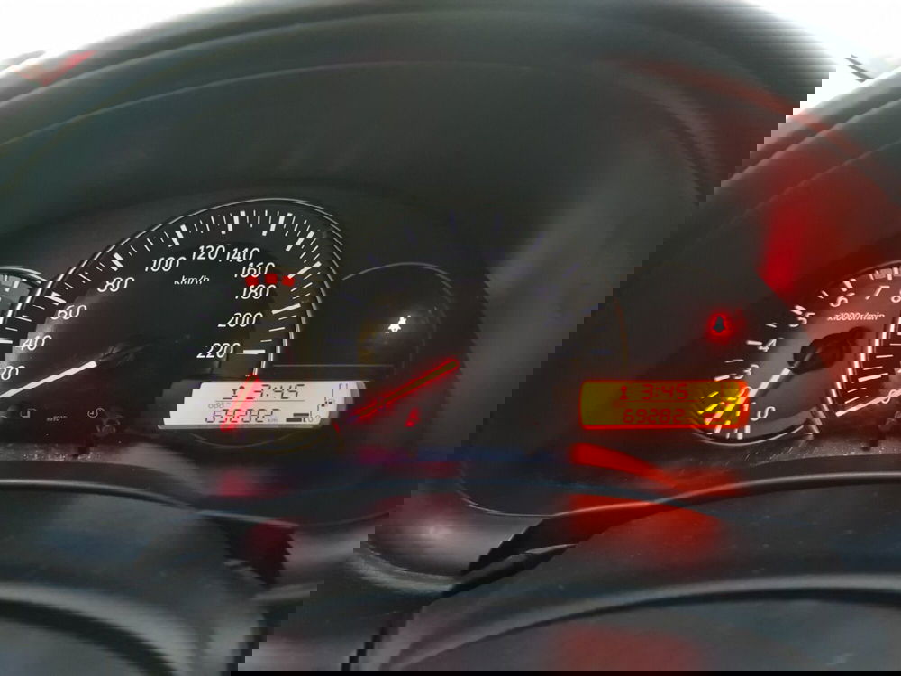 Nissan Micra usata a Bologna (11)