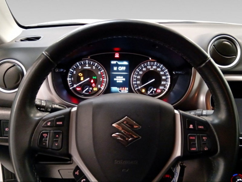 Suzuki Vitara usata a Pisa (10)