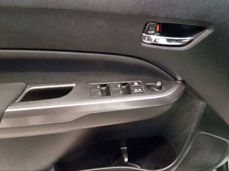 Suzuki Vitara usata a Pisa (17)