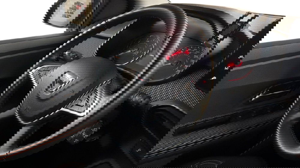 Dacia Sandero usata a Catania (8)