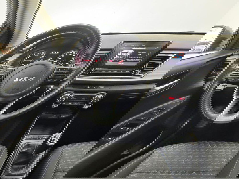 Kia Rio usata a Como (10)