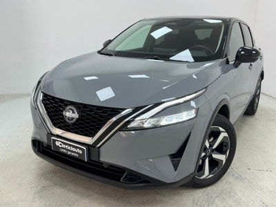 Nissan Qashqai 1.3 mhev N-Connecta 4wd 158cv xtronic del 2022 usata a Lurate Caccivio